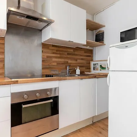 Rue Cler - Eiffel Tower Area Private Apartment- 30 Nuits Min Appartamento *